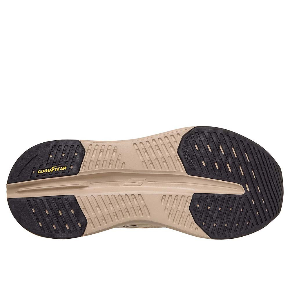 Slip-Ins: GOrun Max Cushioning Glide-Step