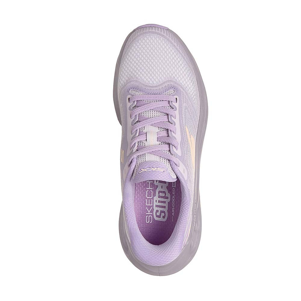 Slip-Ins: GOrun Max Cushioning Glide-Step - Cavara