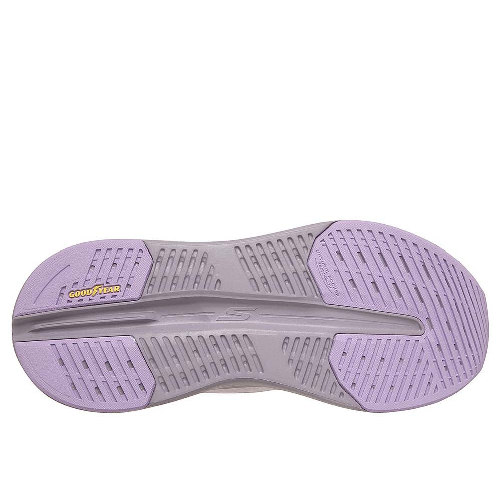 Slip-Ins: GOrun Max Cushioning Glide-Step - Cavara