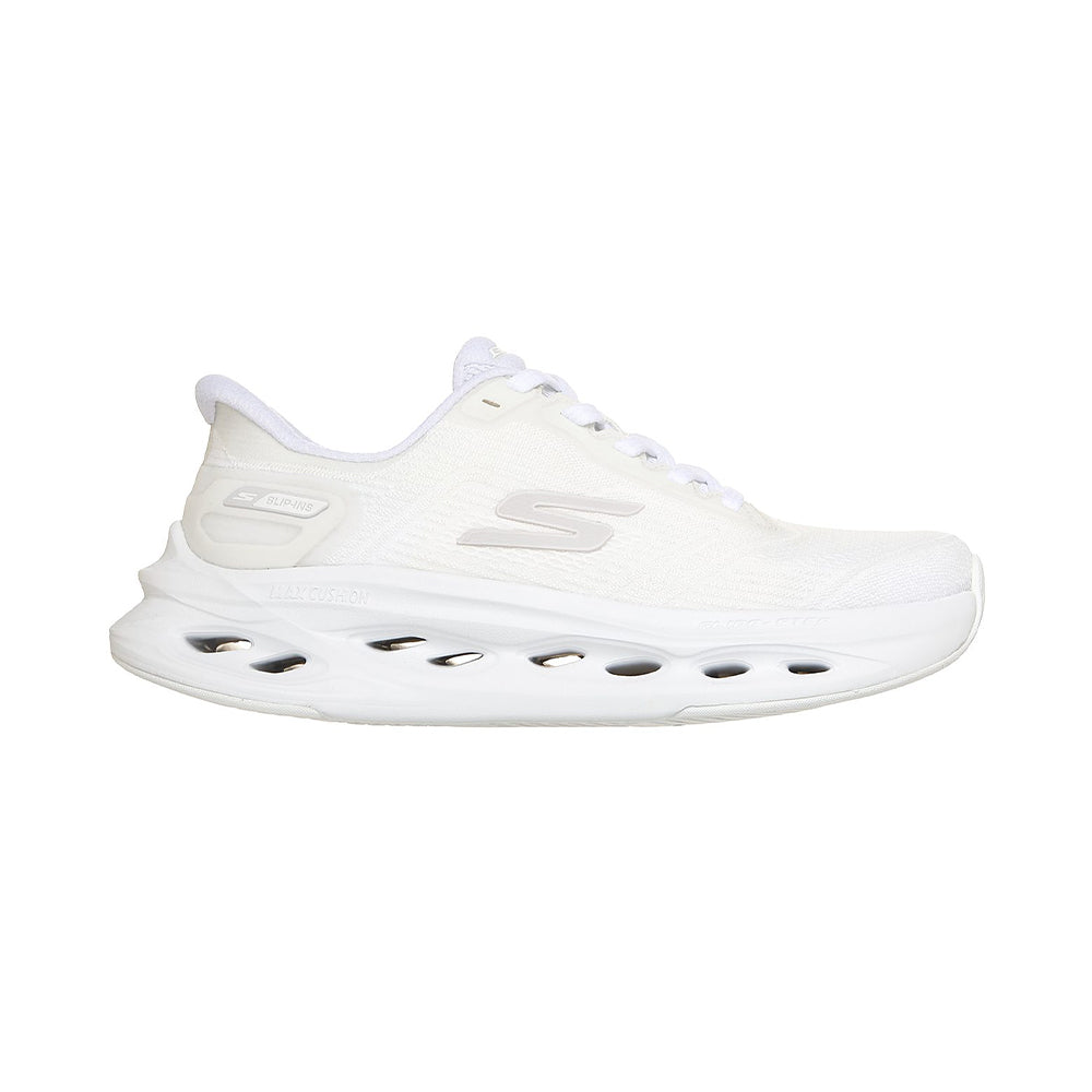 Slip-Ins: GOrun Max Cushioning Glide-Step - Cavara