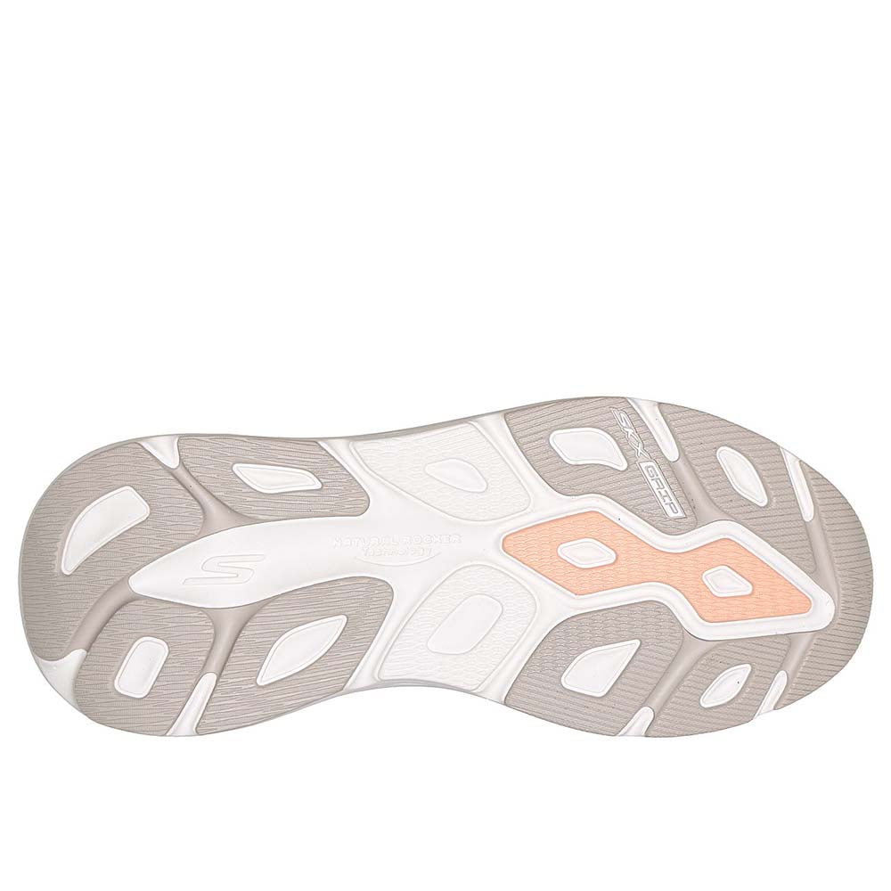 Slip-Ins: GOrun Max Cushioning Elite 3 - Lenara