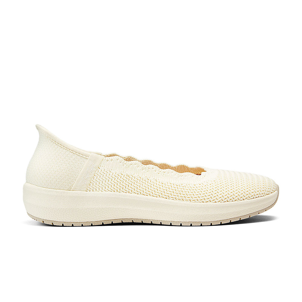 Slip-ins: Modern Comfort Cleo Swift