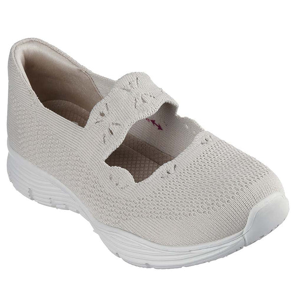 Modern Comfort Seager - Cute N' Coy