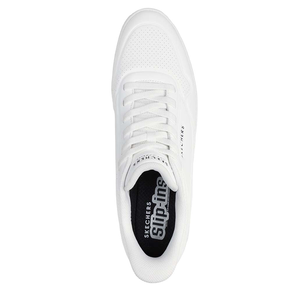 Slip-Ins: Street UNO Ctl - Laying Low