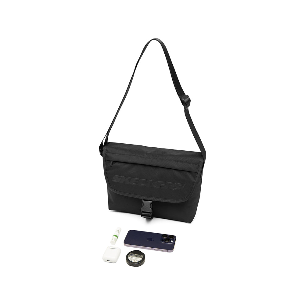 S Color: Shoulder Bag
