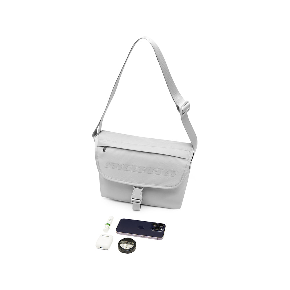 S Color: Shoulder Bag