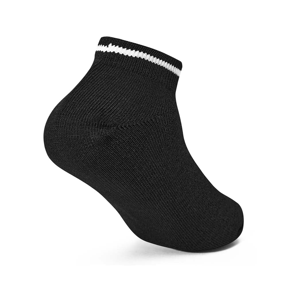 Athletic Outdoor: Socks