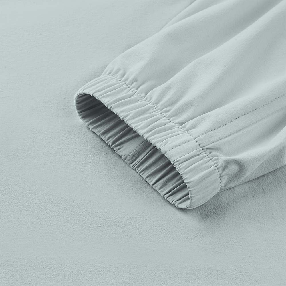 Runners Club: Performance Hooded Jacket