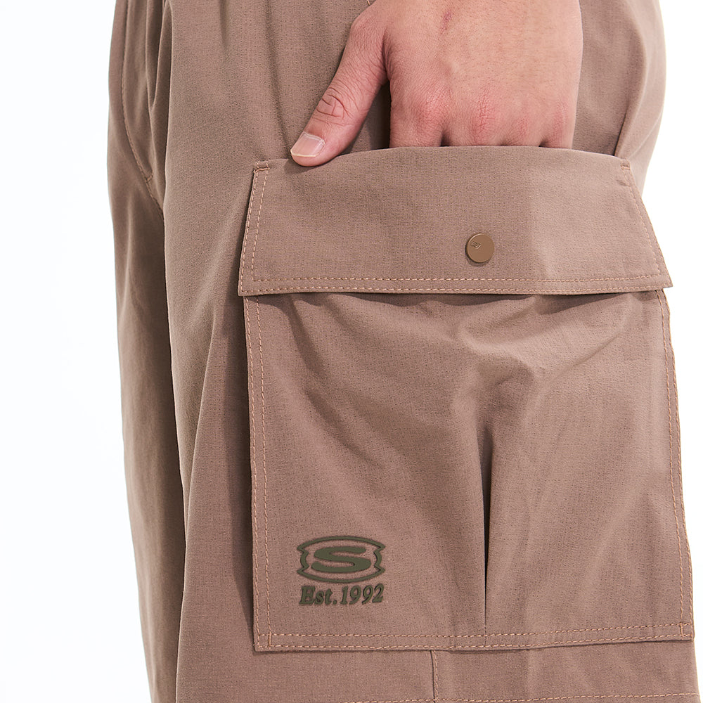 Lifestyle Physical Academia Collection: Iconic Shorts