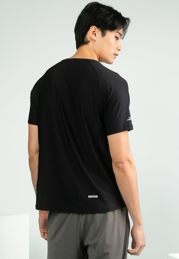 Walking: Performance Short Sleeve Tee