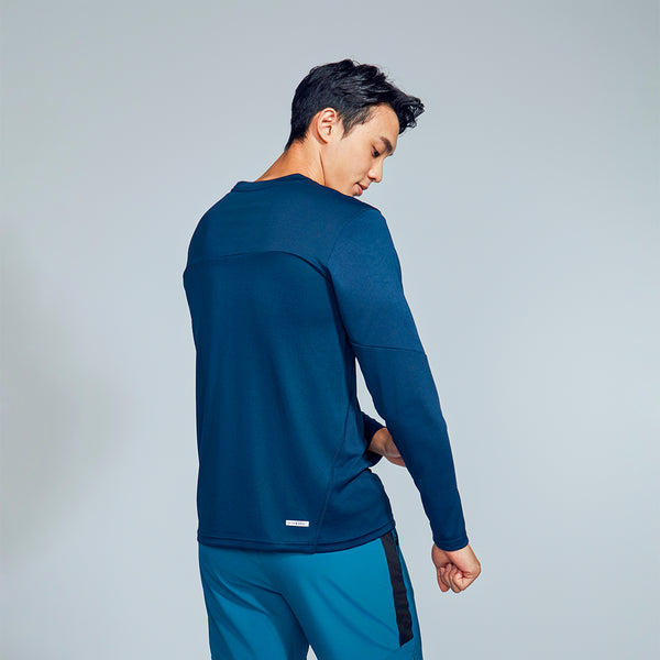 Urban Running: Performance Long Sleeve Tee
